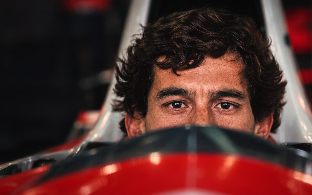 POR QUE CONTINUAMOS COMPRANDO AYRTON SENNA?